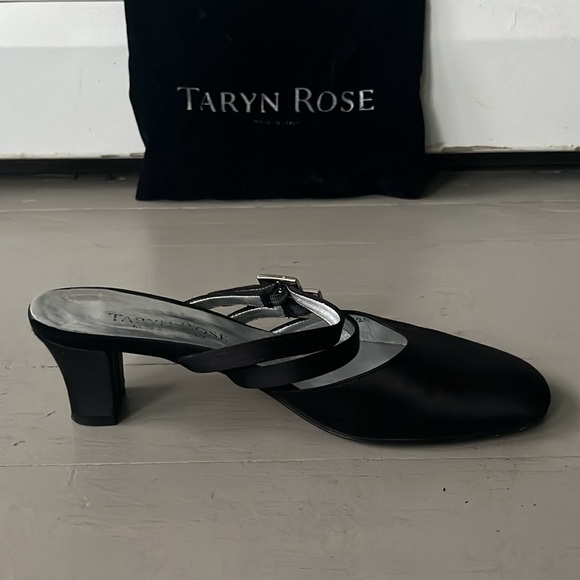 Taryn Rose satin mules 8.5 - Picture 6 of 8